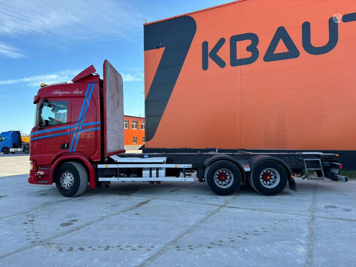Scania R 650 6x4, шасси
