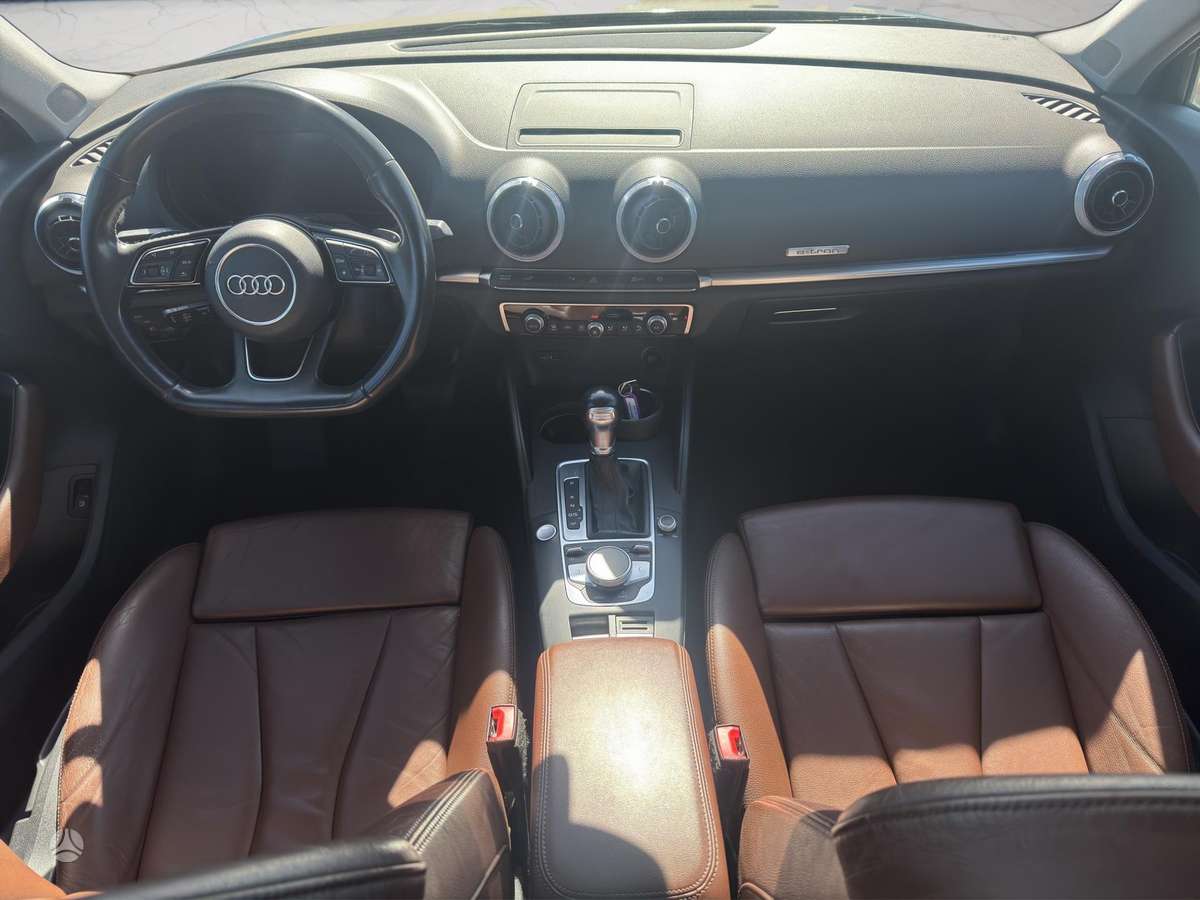 Audi A3, 1.4 l., hatchback