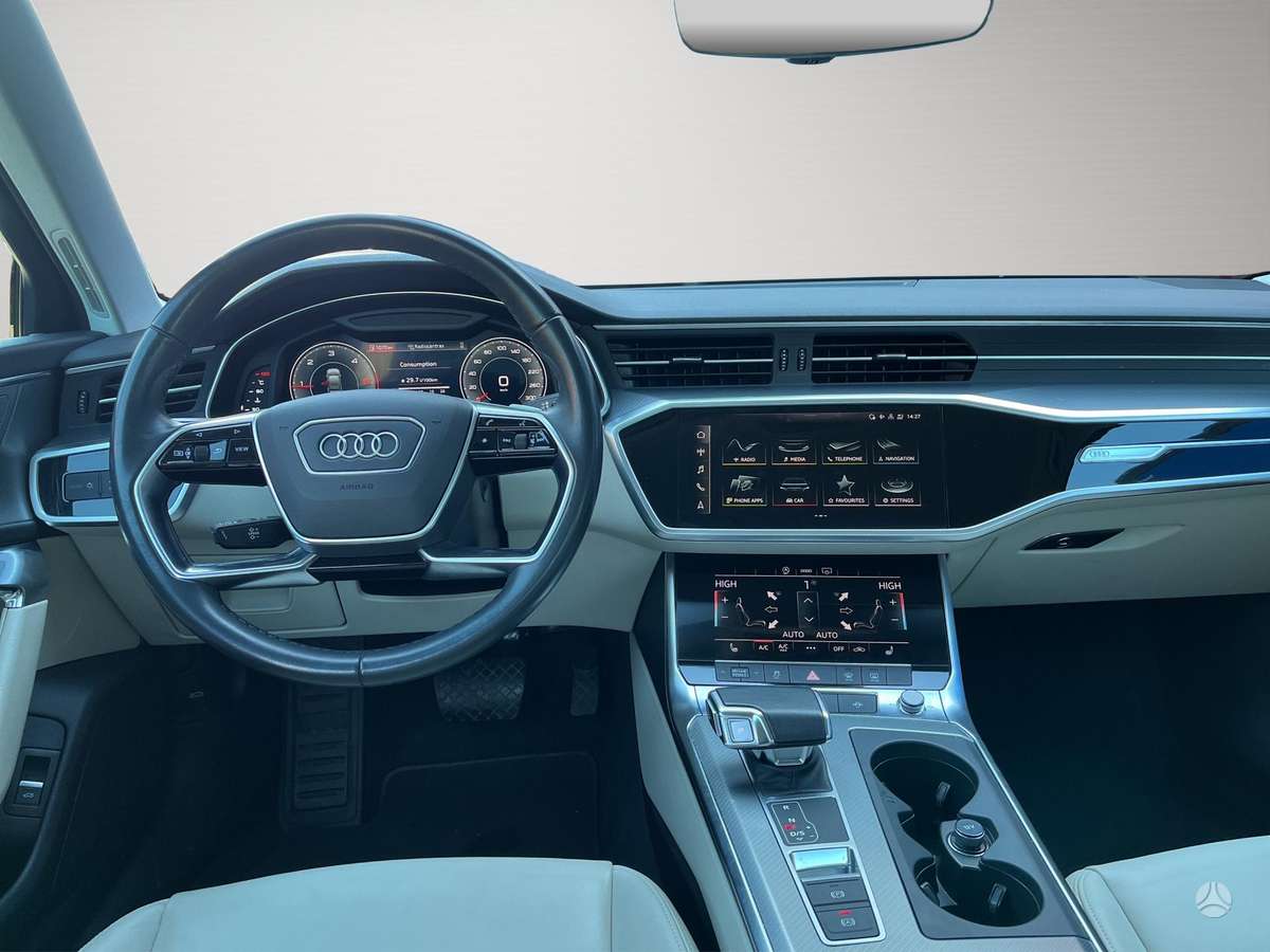 Audi A6, 2.0 l., Седан