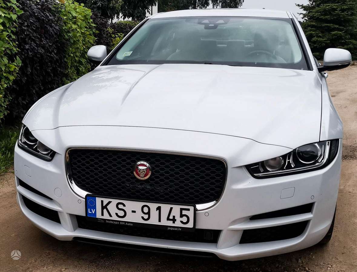 Jaguar XE, 2.0 l., Седан