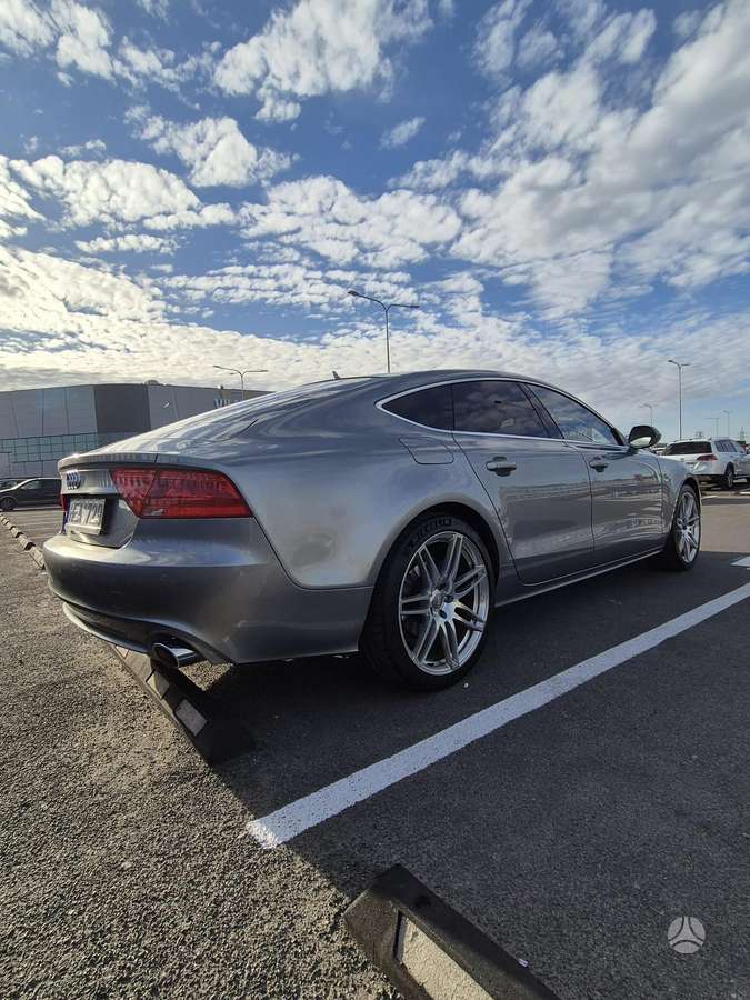 Audi A7, 3.0 l., hatchback