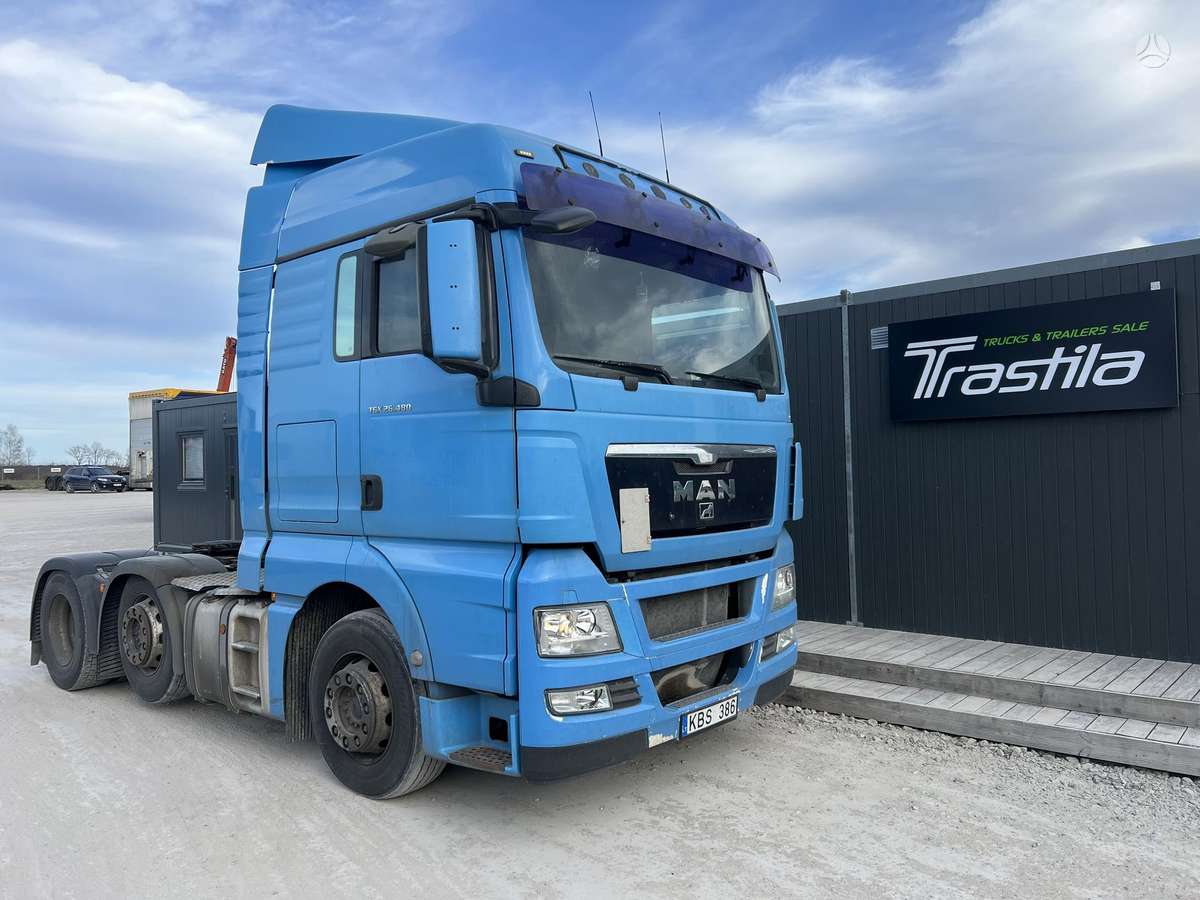 MAN TGX 26.480, manual, double sleeper