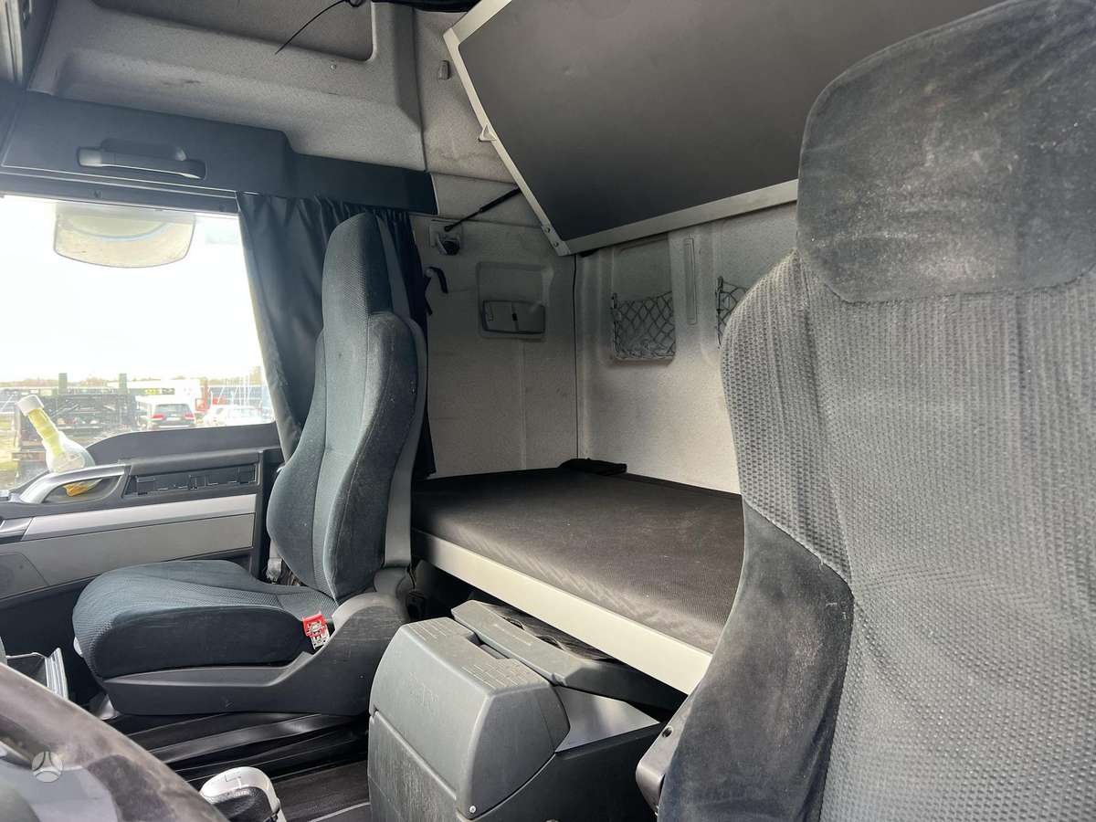 MAN TGX 26.480, manual, double sleeper