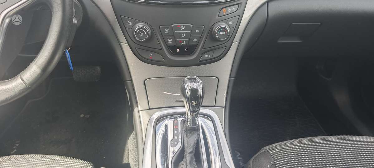 Opel Insignia, 2.0 l., Универсал