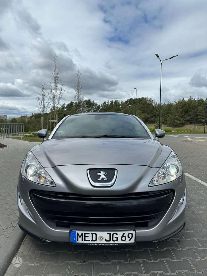 Peugeot RCZ - 2