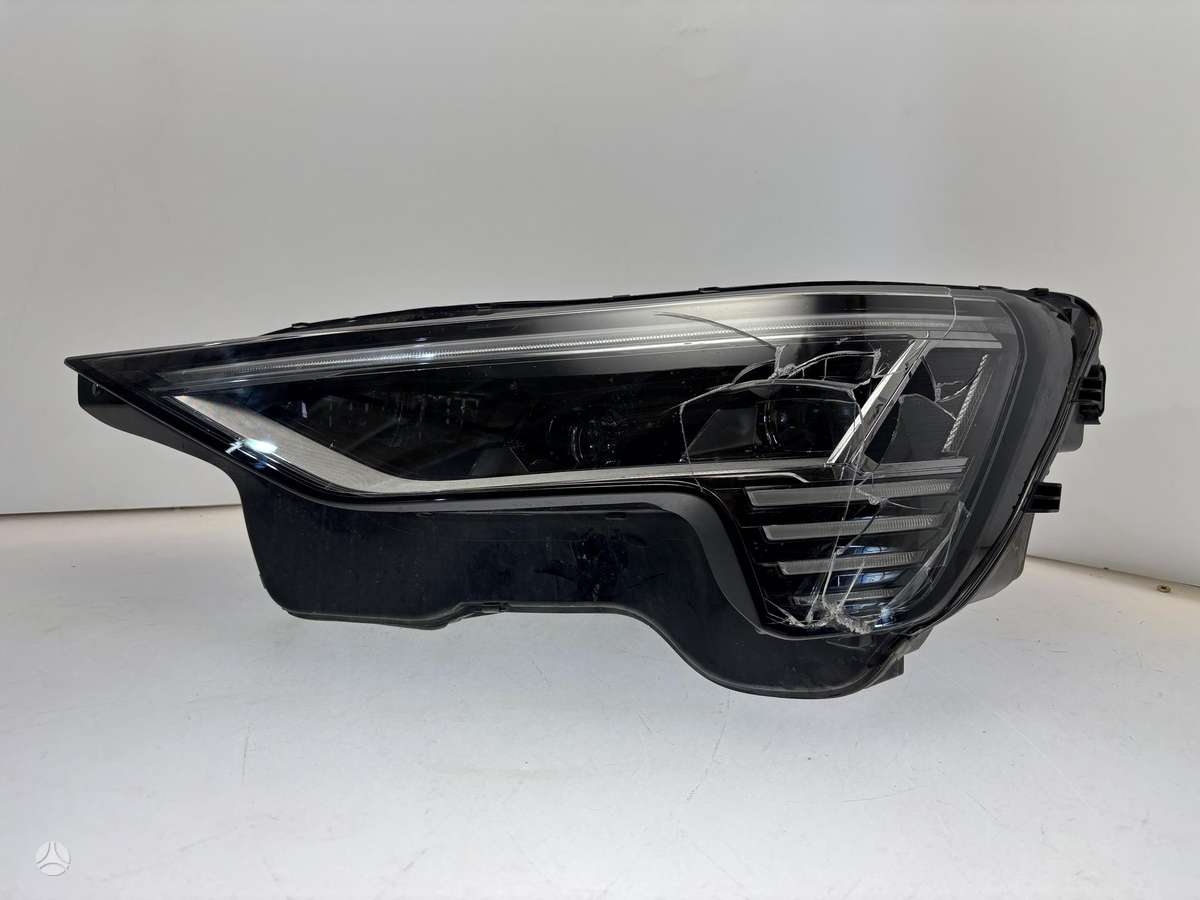 Audi Q8 e-tron, 4KE941035, Cen30921