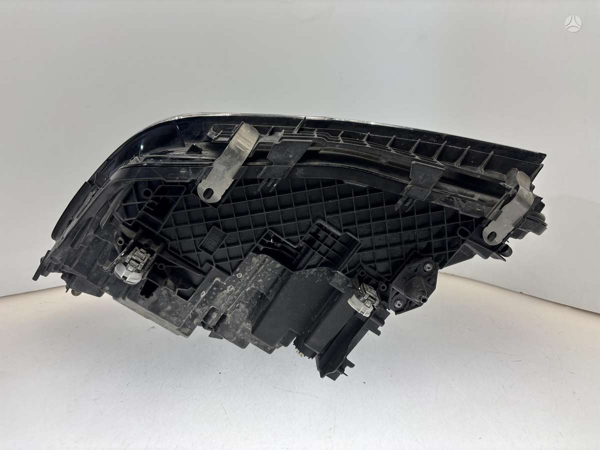 BMW 5 serija, 5A26FA4, Cen30928