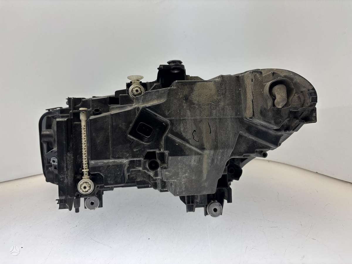 BMW 5 serija, 5A26FA4, Cen30928