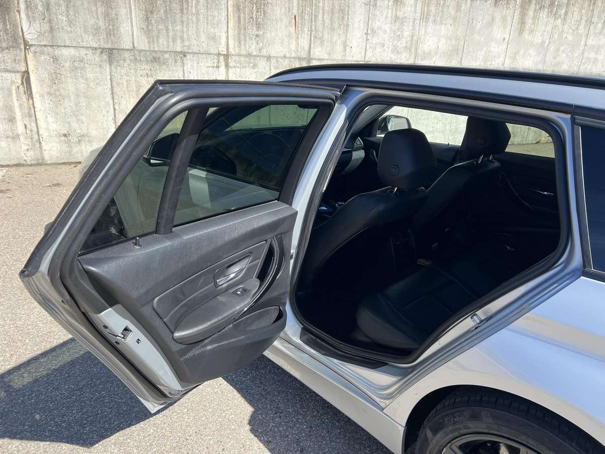 BMW 318, 2.0 l., wagon