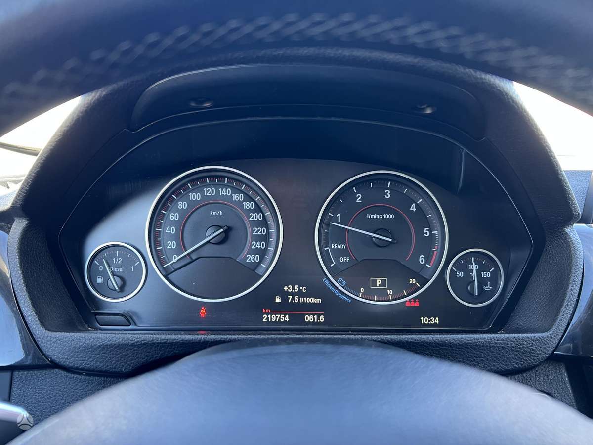 BMW 318, 2.0 l., wagon