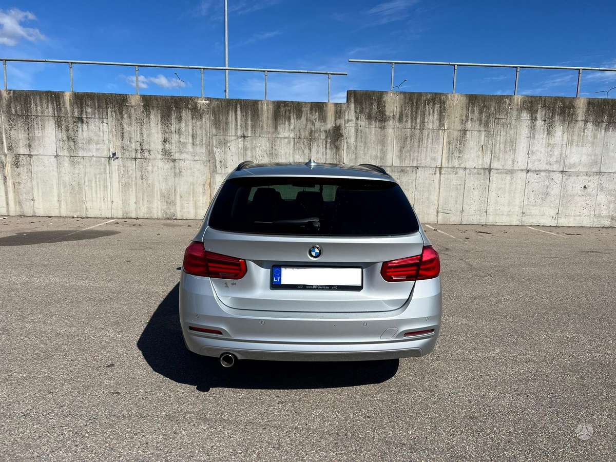BMW 318, 2.0 l., wagon
