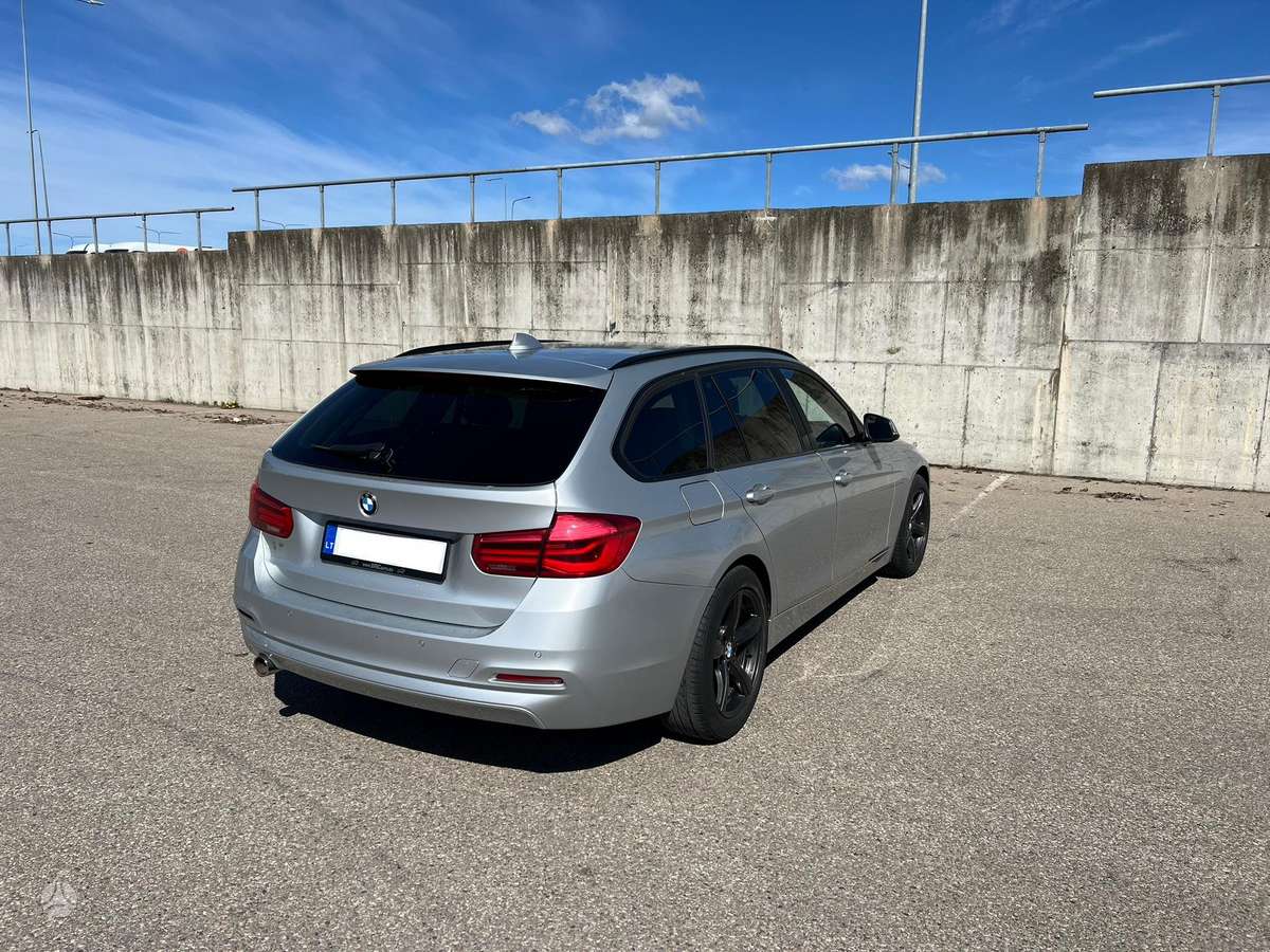 BMW 318, 2.0 l., wagon