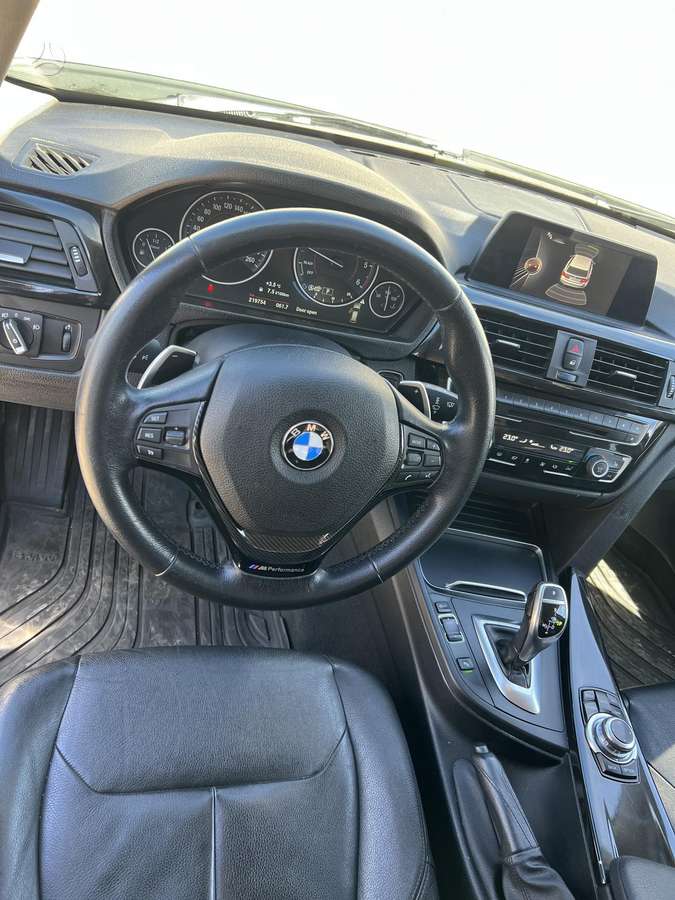 BMW 318, 2.0 l., wagon