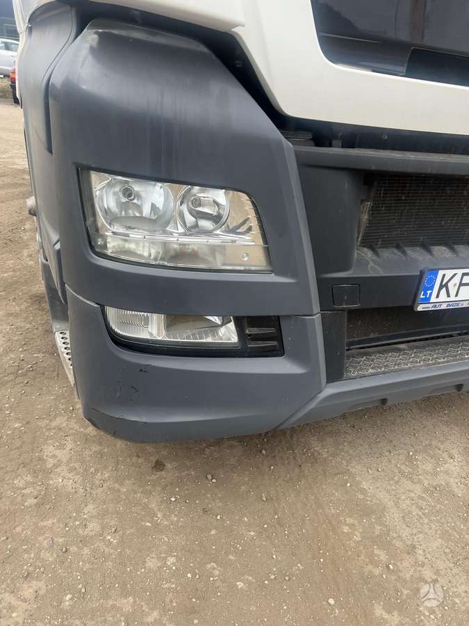 MAN TGX, double sleeper