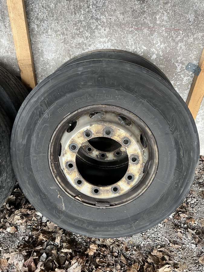 Nokian, vasarinės 295/80 R22,5