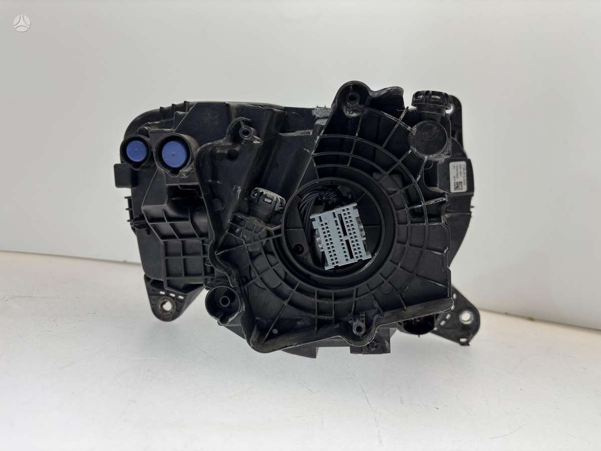 Land Rover Defender, L8B213W030HG, Cen30951