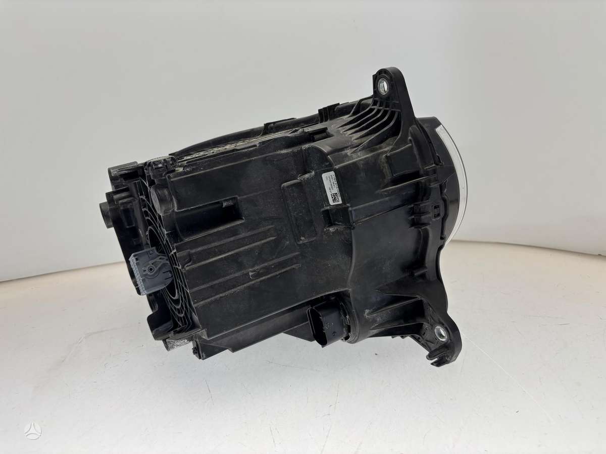 Land Rover Defender, L8B213W030HG, Cen30951