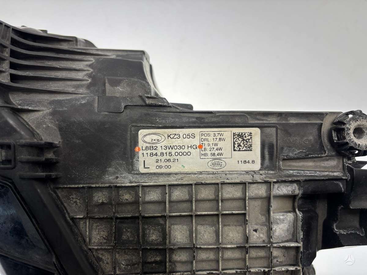 Land Rover Defender, L8B213W030HG, Cen30951