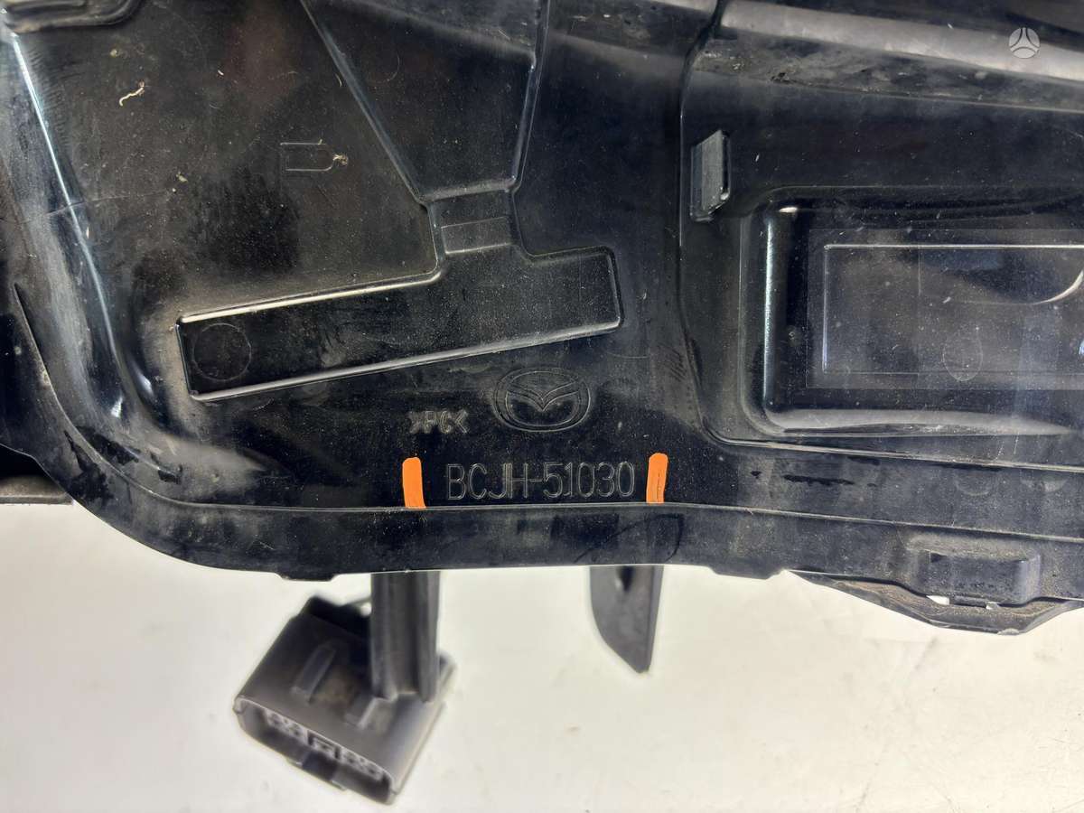 Mazda 3, BCJH51030, Cen30957