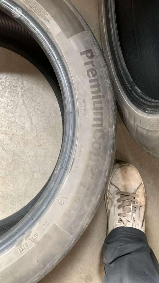 Continental PremiumContact 6, summer 265/45 R21