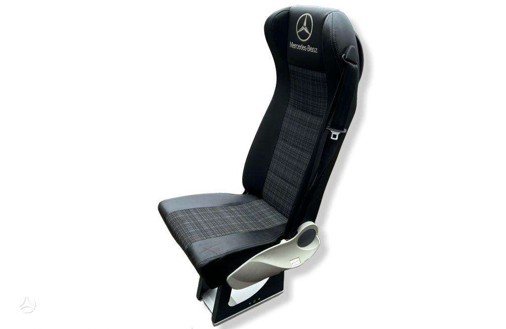 Mercedes-Benz Sprinter, passenger vans
