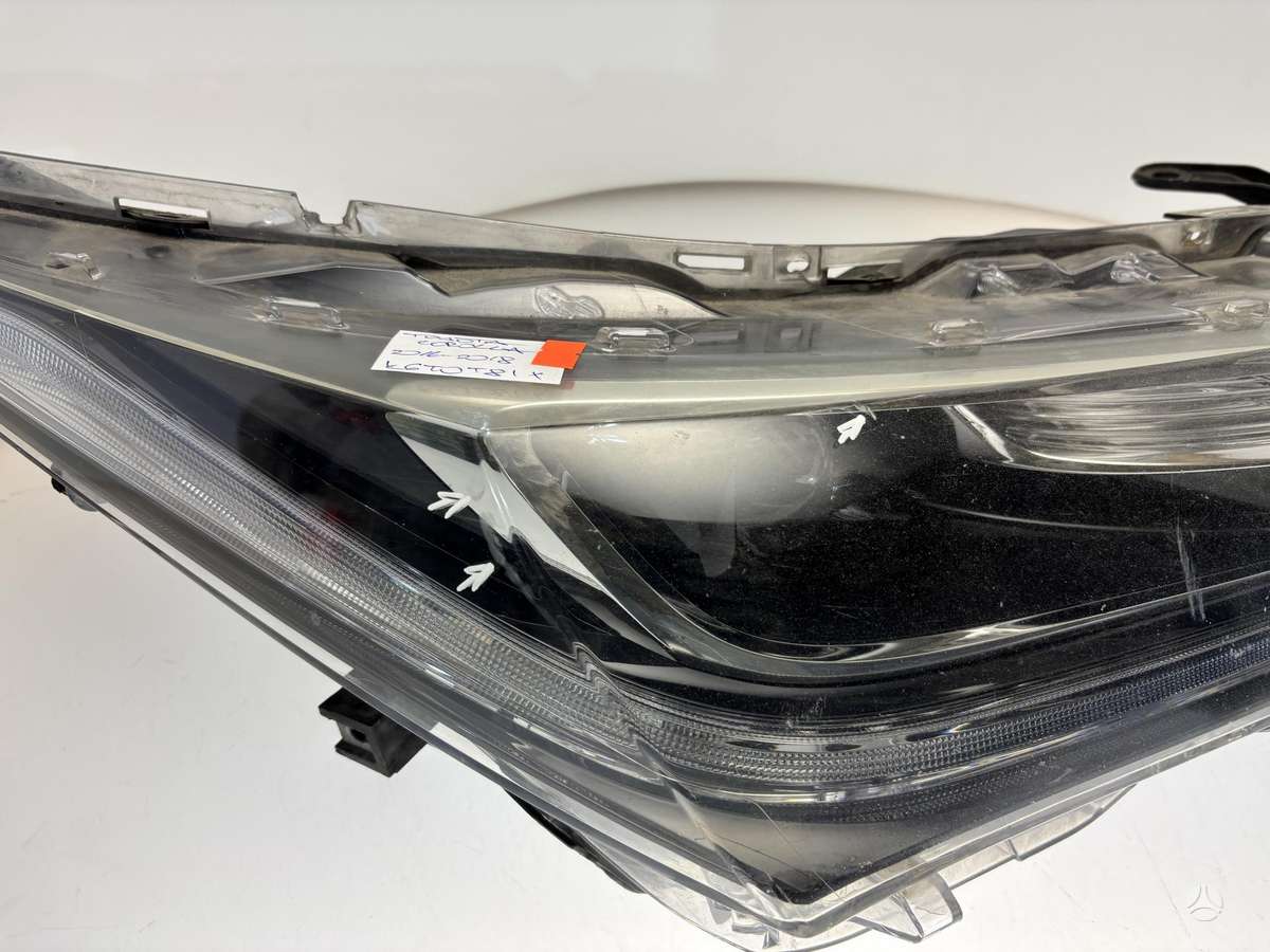 Toyota Corolla, 8111002L70, Cen31000