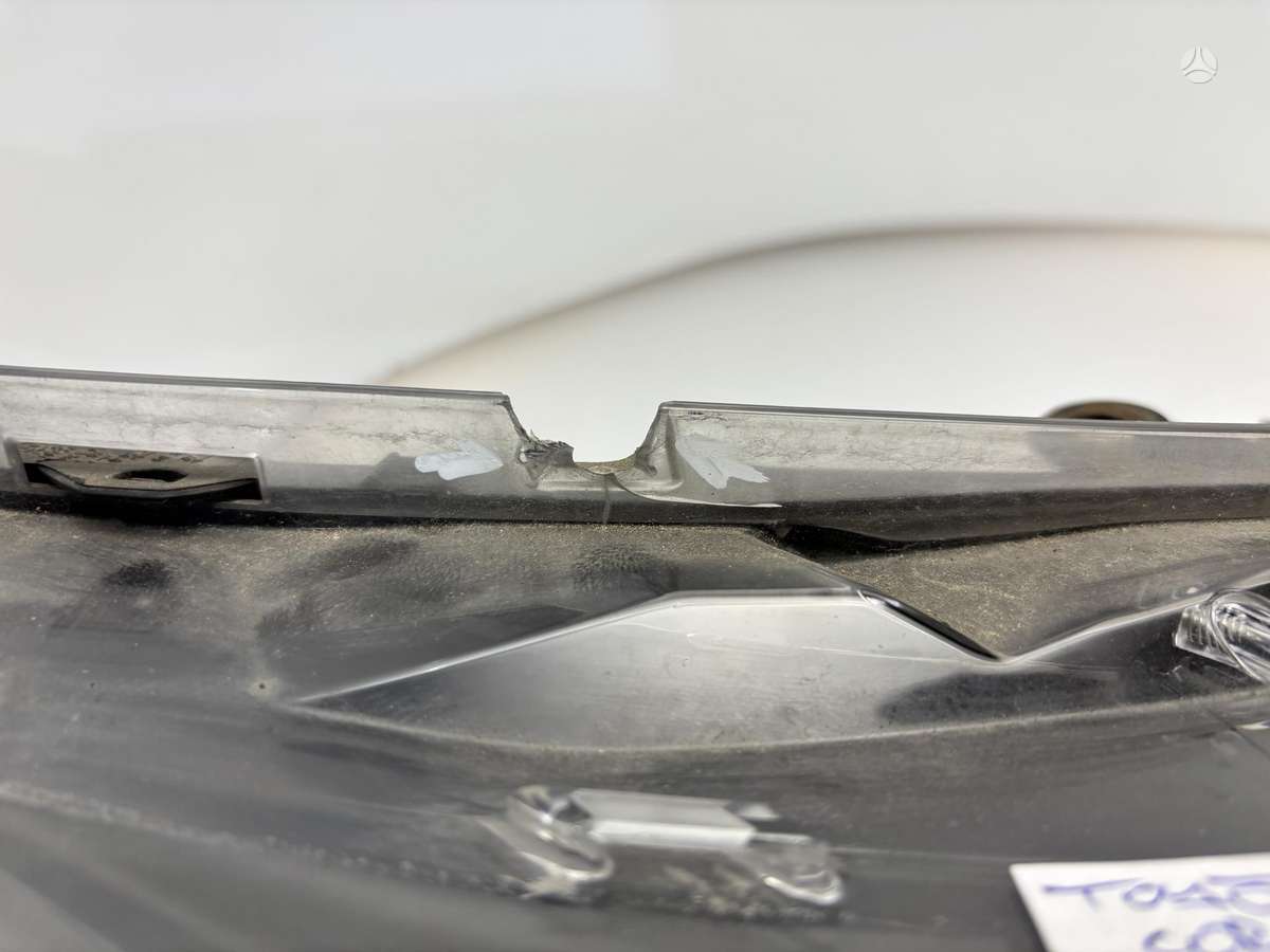 Toyota Corolla, 8111002L70, Cen31000