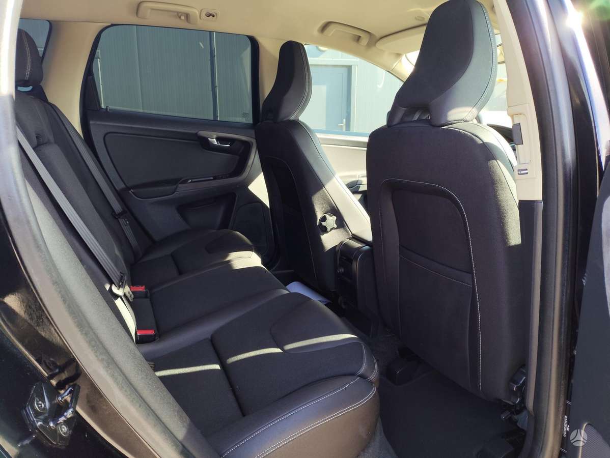 Volvo XC60 - 12