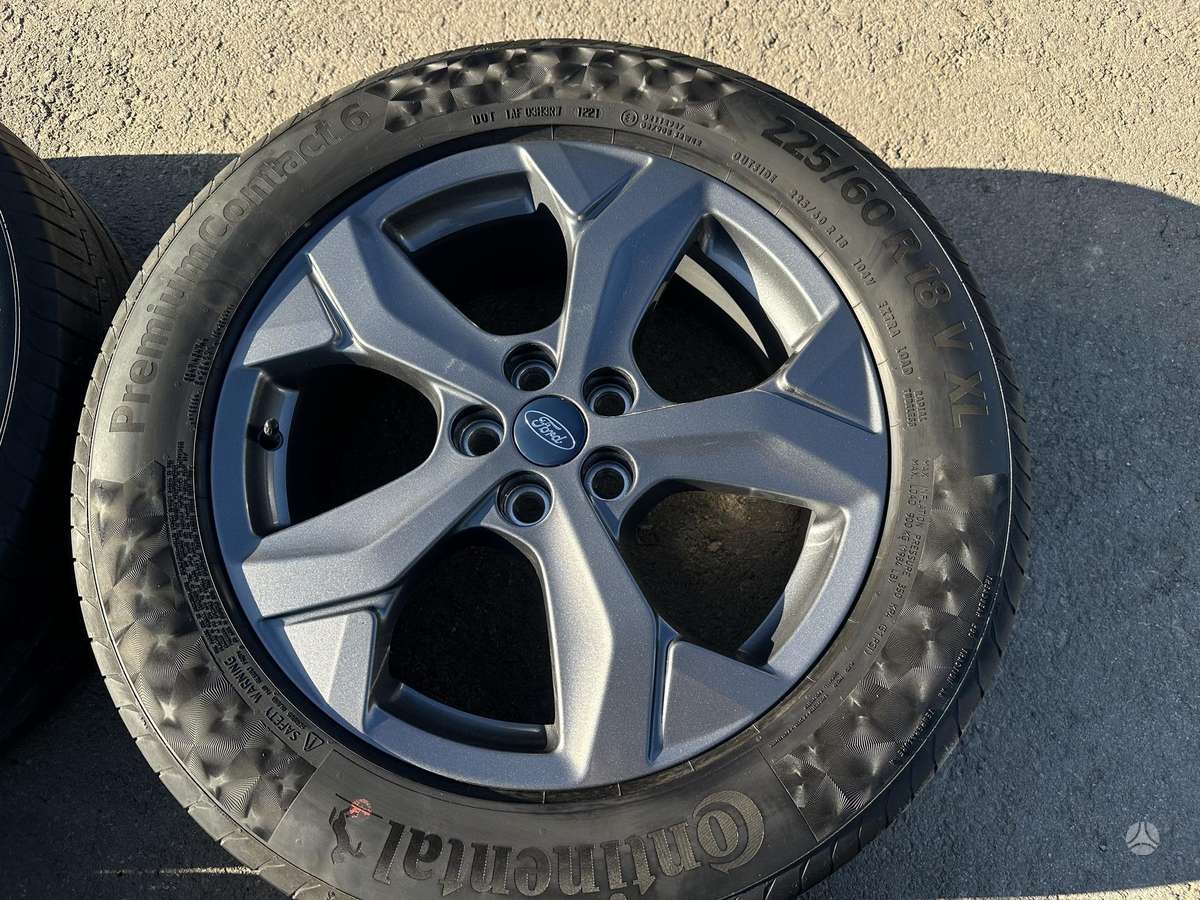 Ford Kuga, lengvojo lydinio, R18