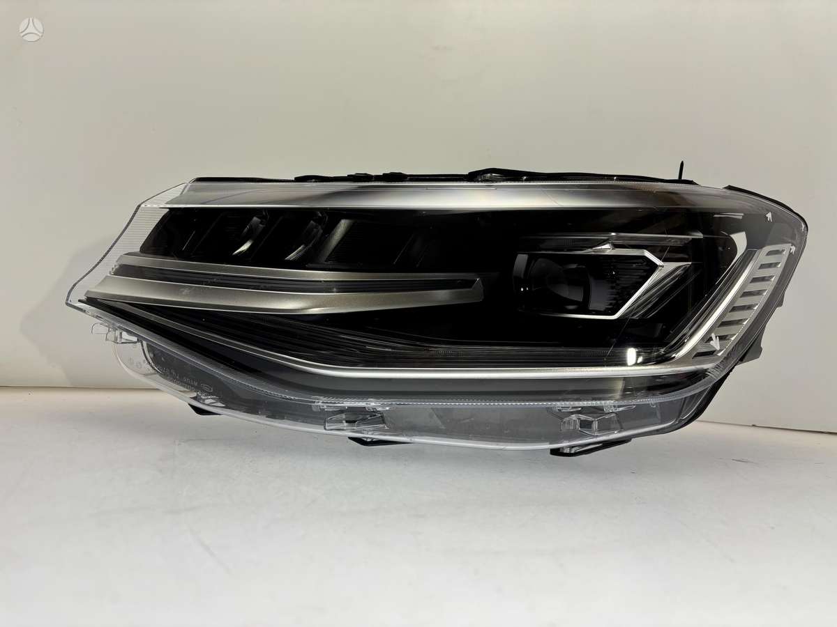 Volkswagen Caddy, 2K8941035M, Cen31022
