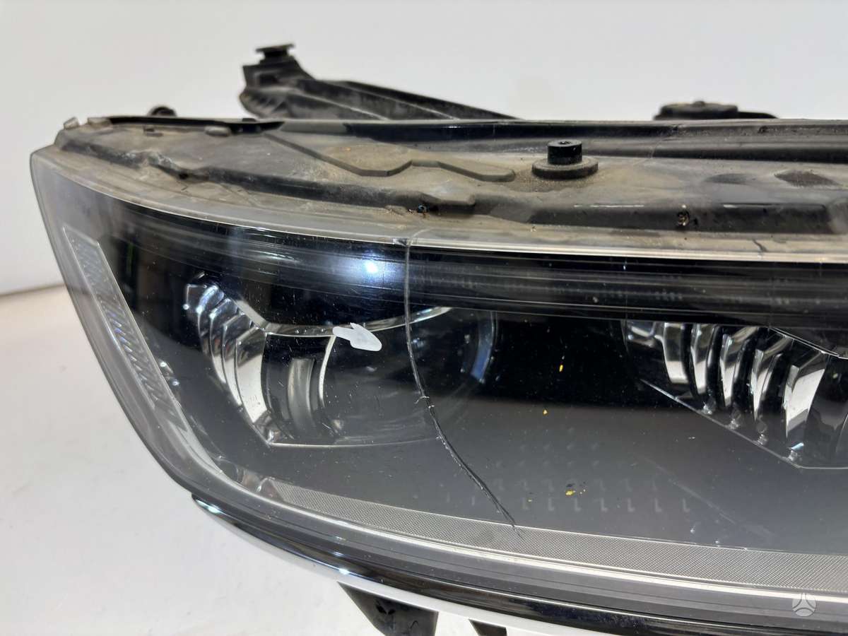Volkswagen Passat, 3G1941002P, Cen31026
