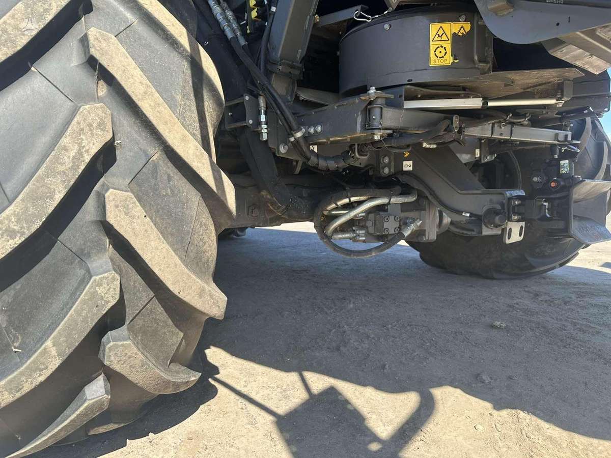 Massey Ferguson IDEAL 7, комбайны
