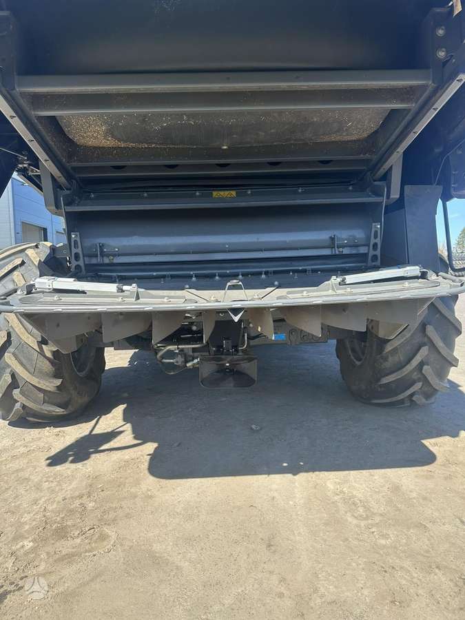 Massey Ferguson IDEAL 7, комбайны