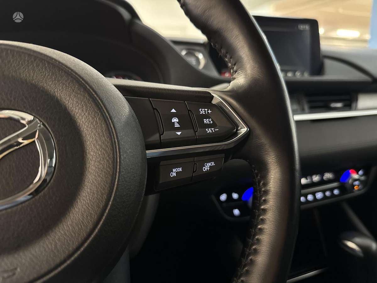 Mazda 6, 2.0 l., universalas