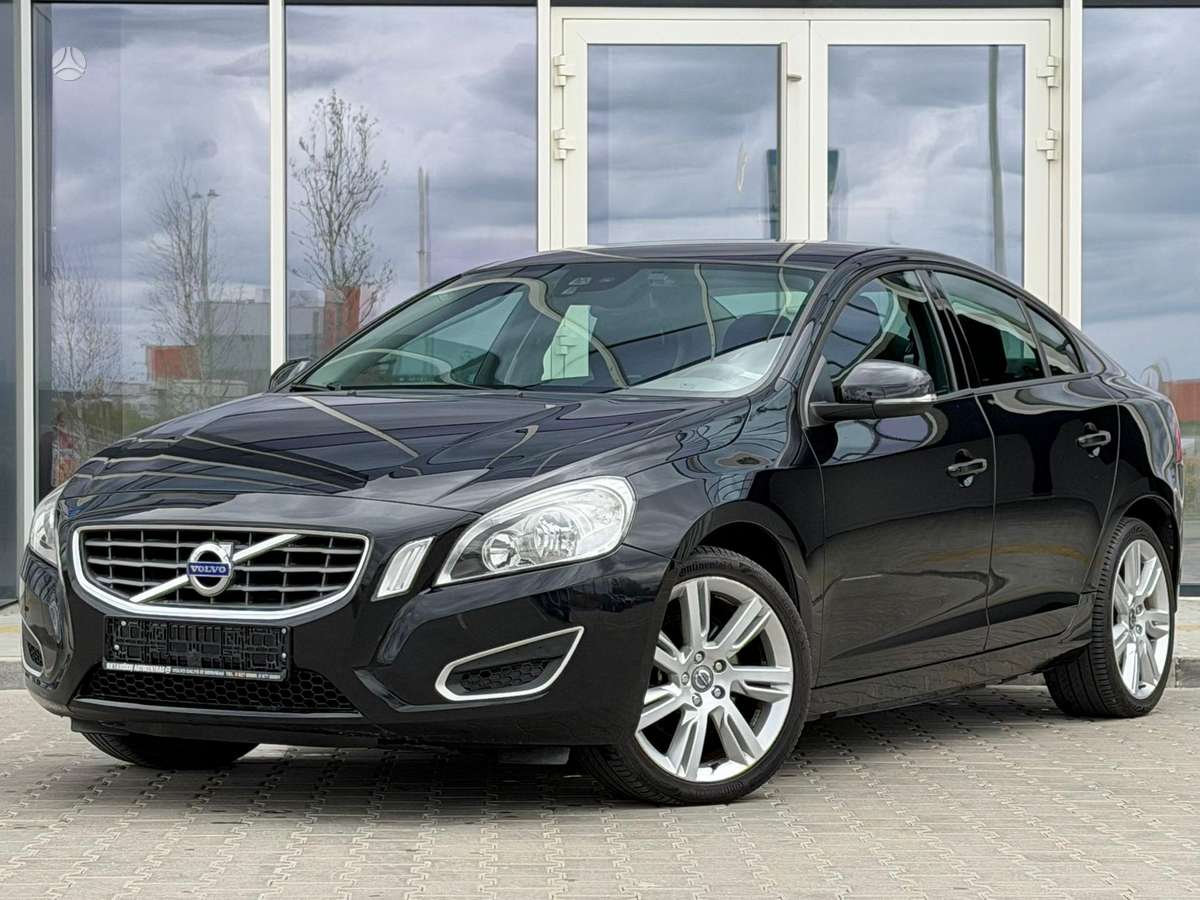 Volvo S60, 1.6 l., Седан