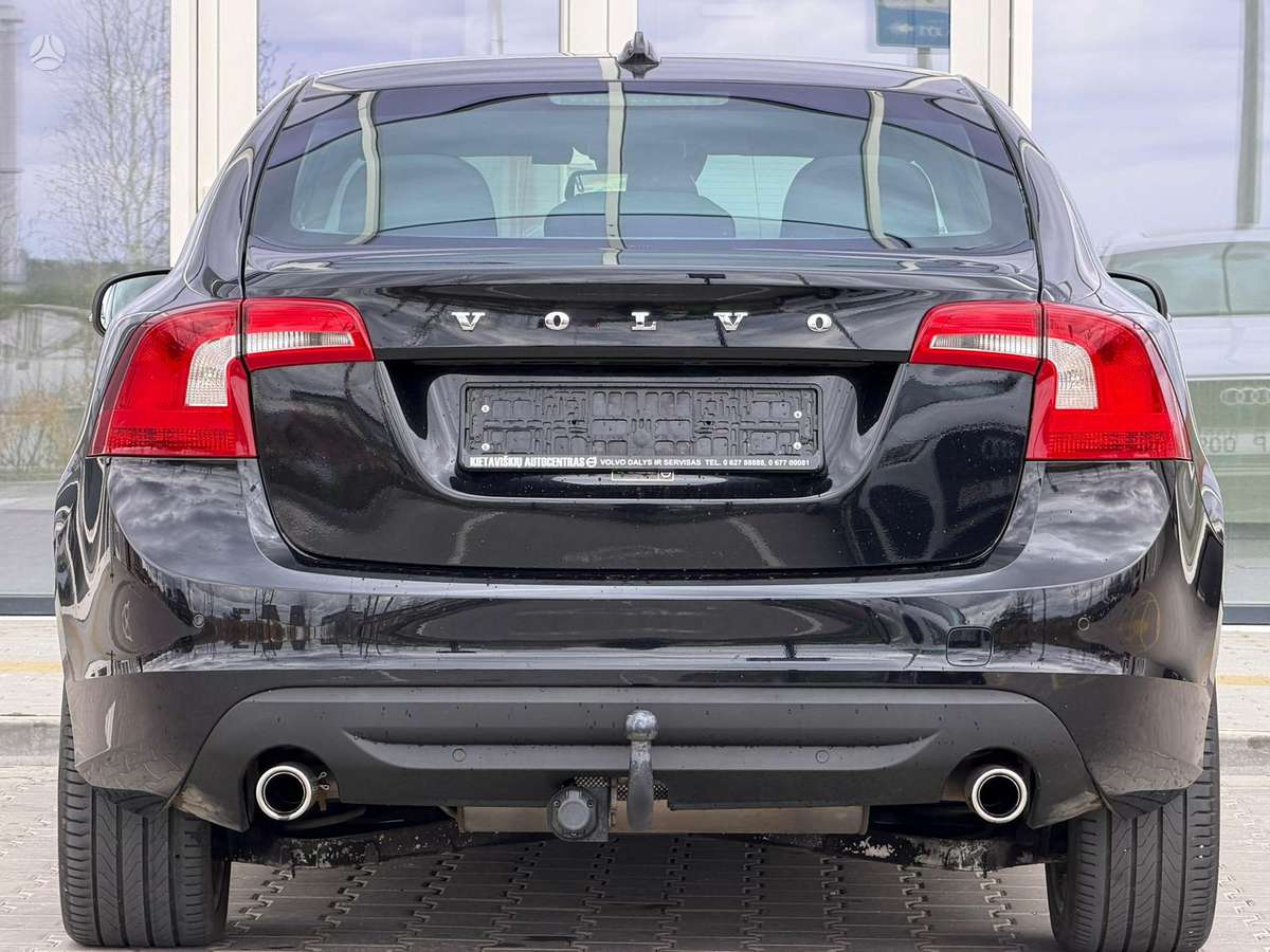 Volvo S60, 1.6 l., Седан