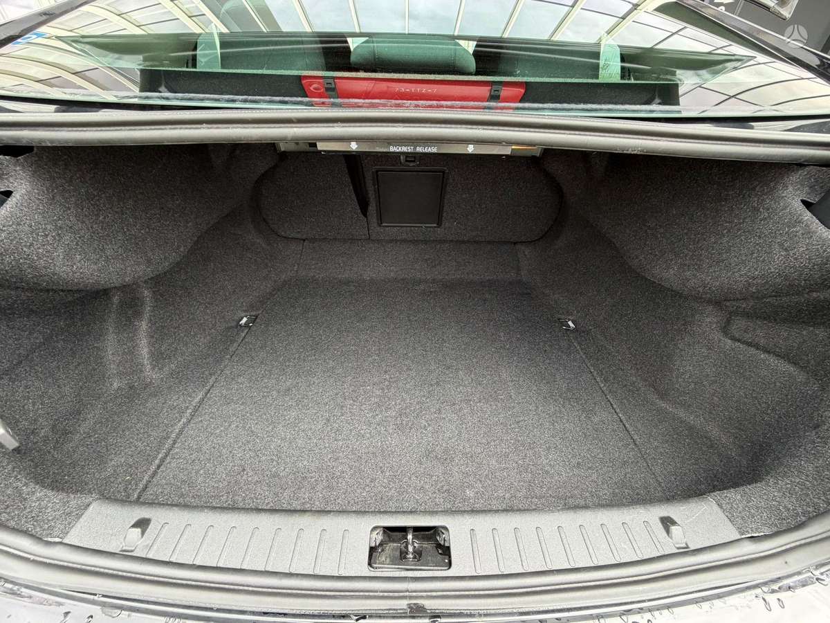 Volvo S60, 1.6 l., Седан