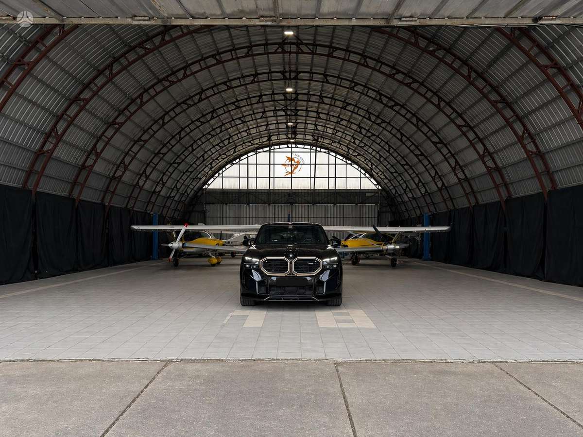 BMW XM, 4.4 l., Внедорожник / Кроссовер