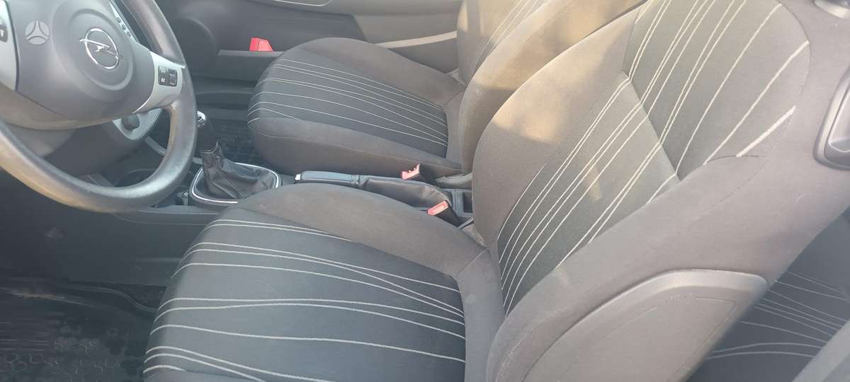 Opel Corsa, 1.2 l., hatchback