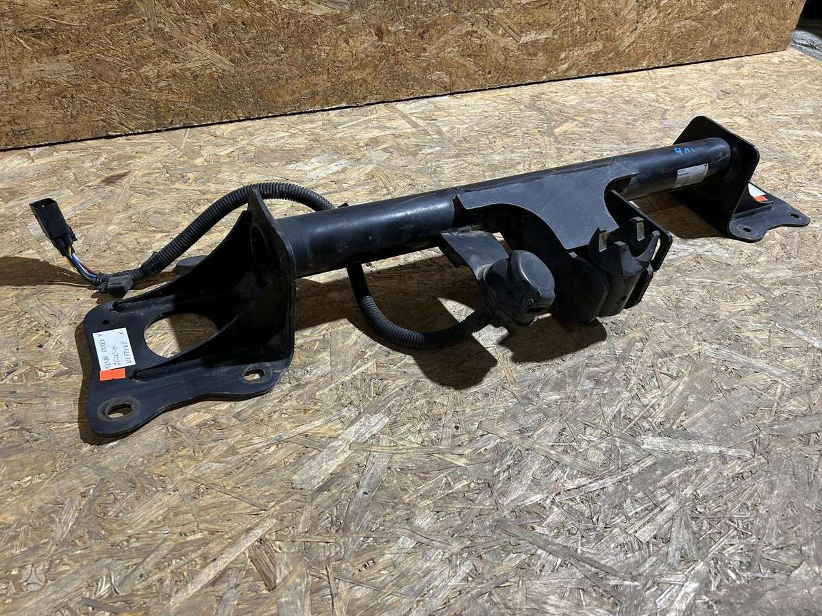 Tesla Model Y, 151441100F, Cen29983