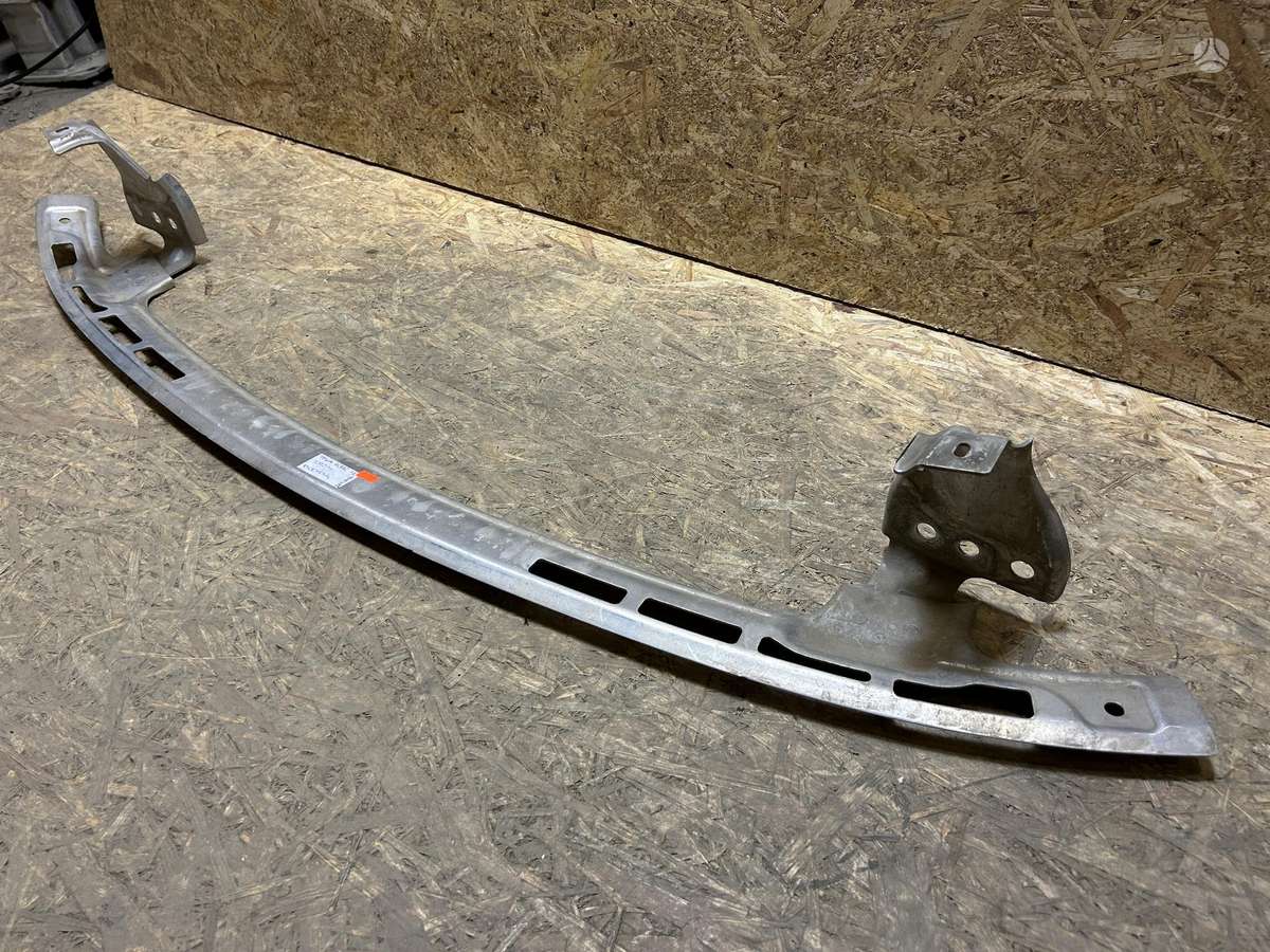 Tesla Model Y, 150668800A, Cen29984