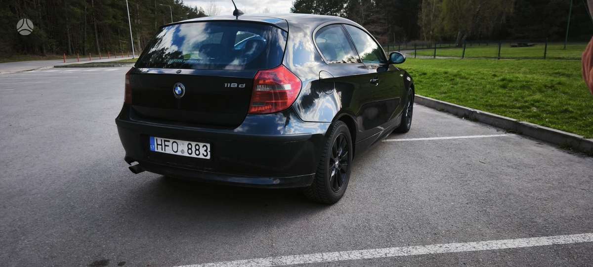 BMW 118, 2.0 l., hatchback