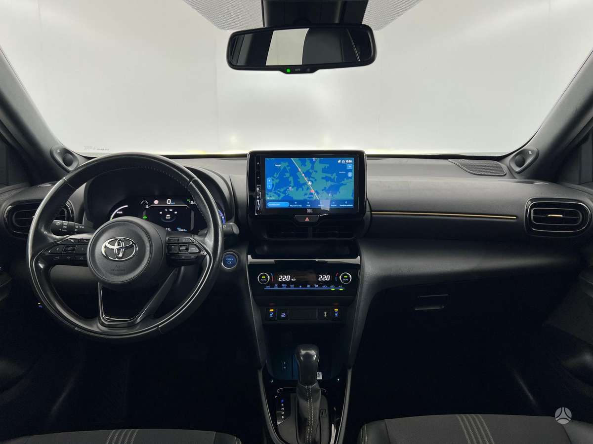 Toyota Yaris Cross - 8