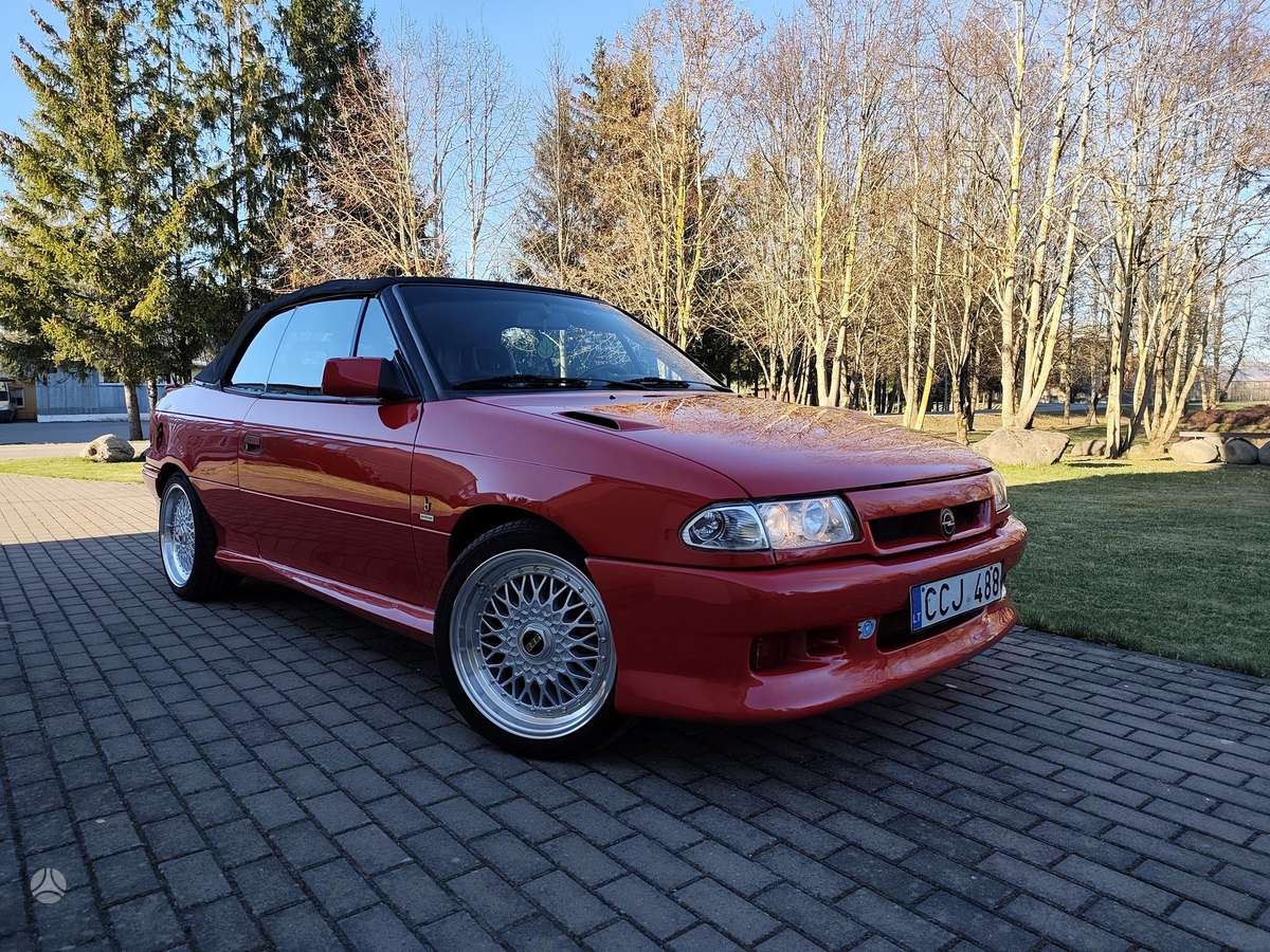 Opel Astra, 1.6 l., convertible