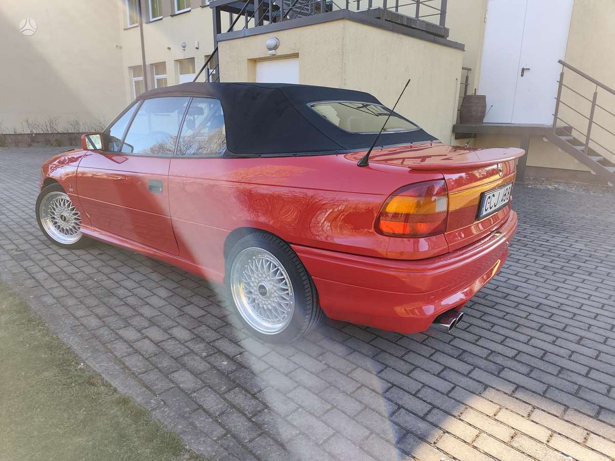 Opel Astra, 1.6 l., Кабриолет