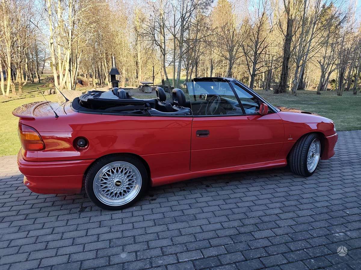 Opel Astra, 1.6 l., Кабриолет