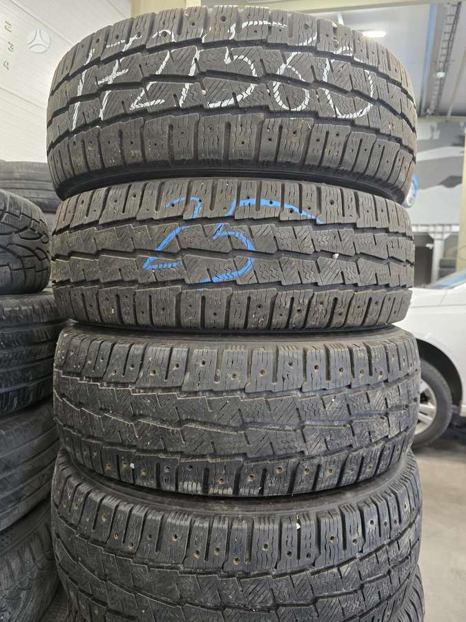 Michelin, universalios 215/60 R17