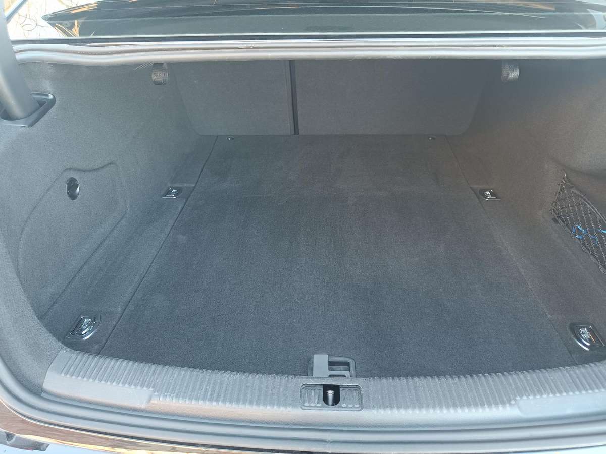 Audi A6, 3.0 l., Седан