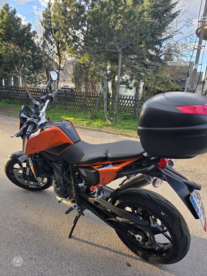 KTM Duke 690cc, street / classic