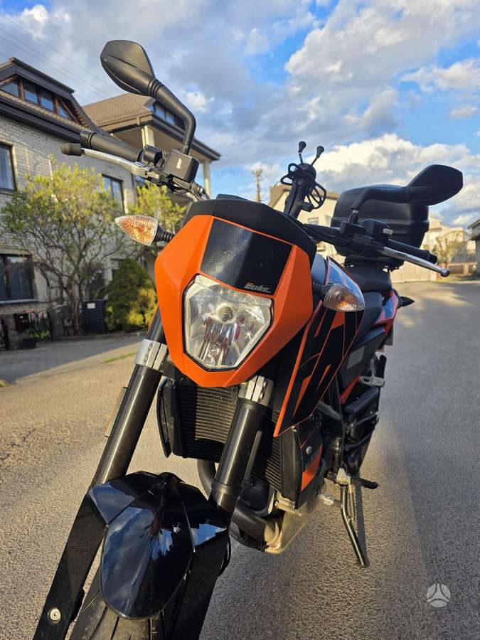 KTM Duke 690cc, street / classic